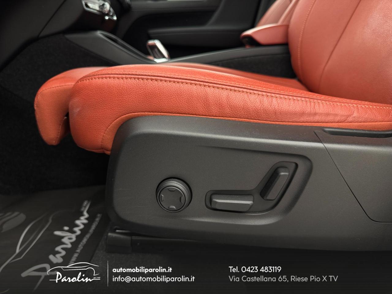 Volvo XC40 1.5 t5 phev Inscription Pelle-Park360-LED