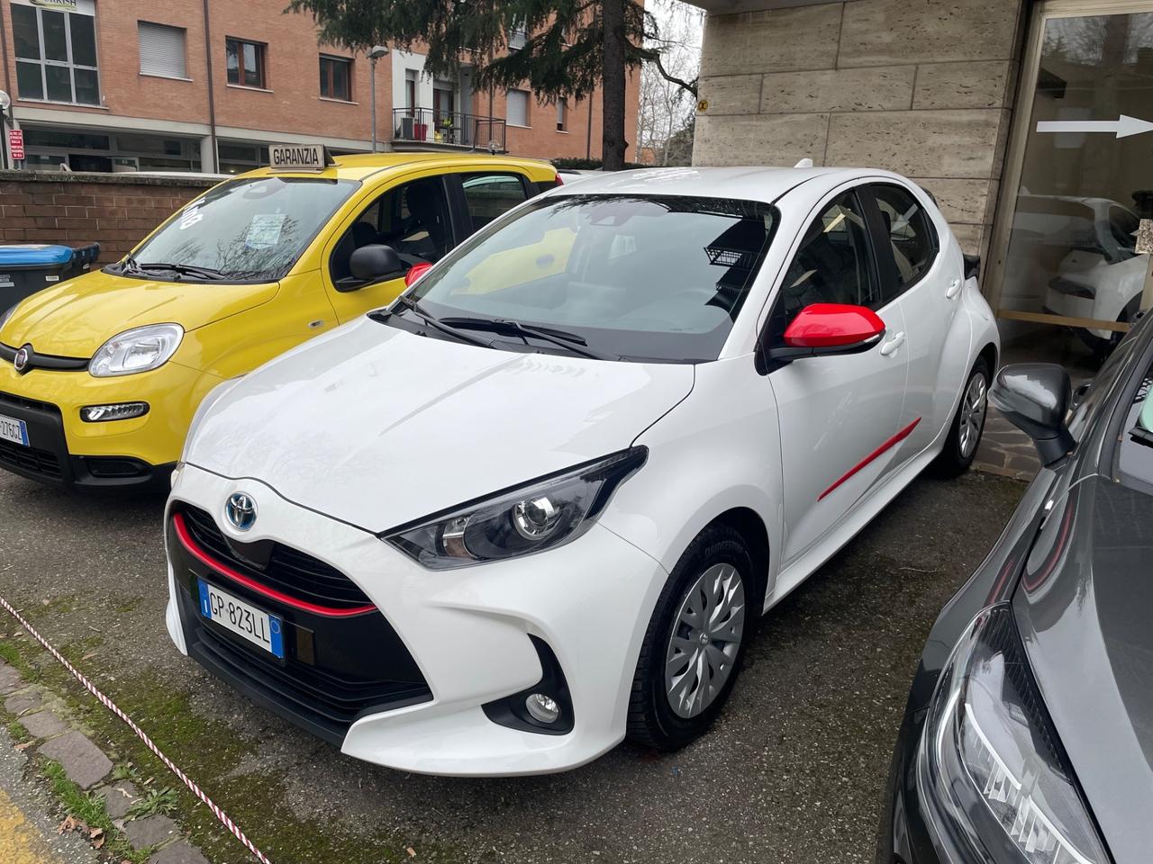 Toyota Yaris 1.5 Hybrid 5 porte Active