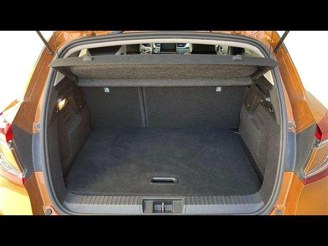 Renault Captur 1.6 E-TECH Hybrid Intens Auto 145cv