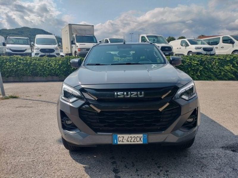 Isuzu D-Max N60 D-Max N60 1.9 aut. Crew Nitro Sport Cab con Shutter Lid!!