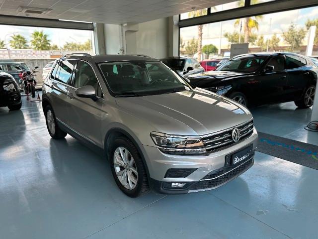 VOLKSWAGEN Tiguan 2.0 TDI SCR DSG 4MOTION Advanced BMT