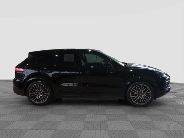 PORSCHE Cayenne Cayenne