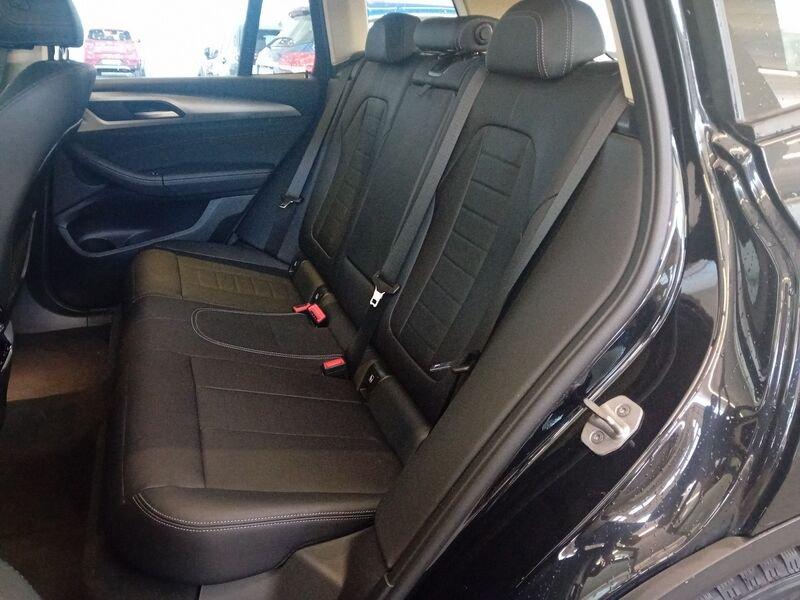 BMW X3 xDrive 20d MH48V Business Advantage