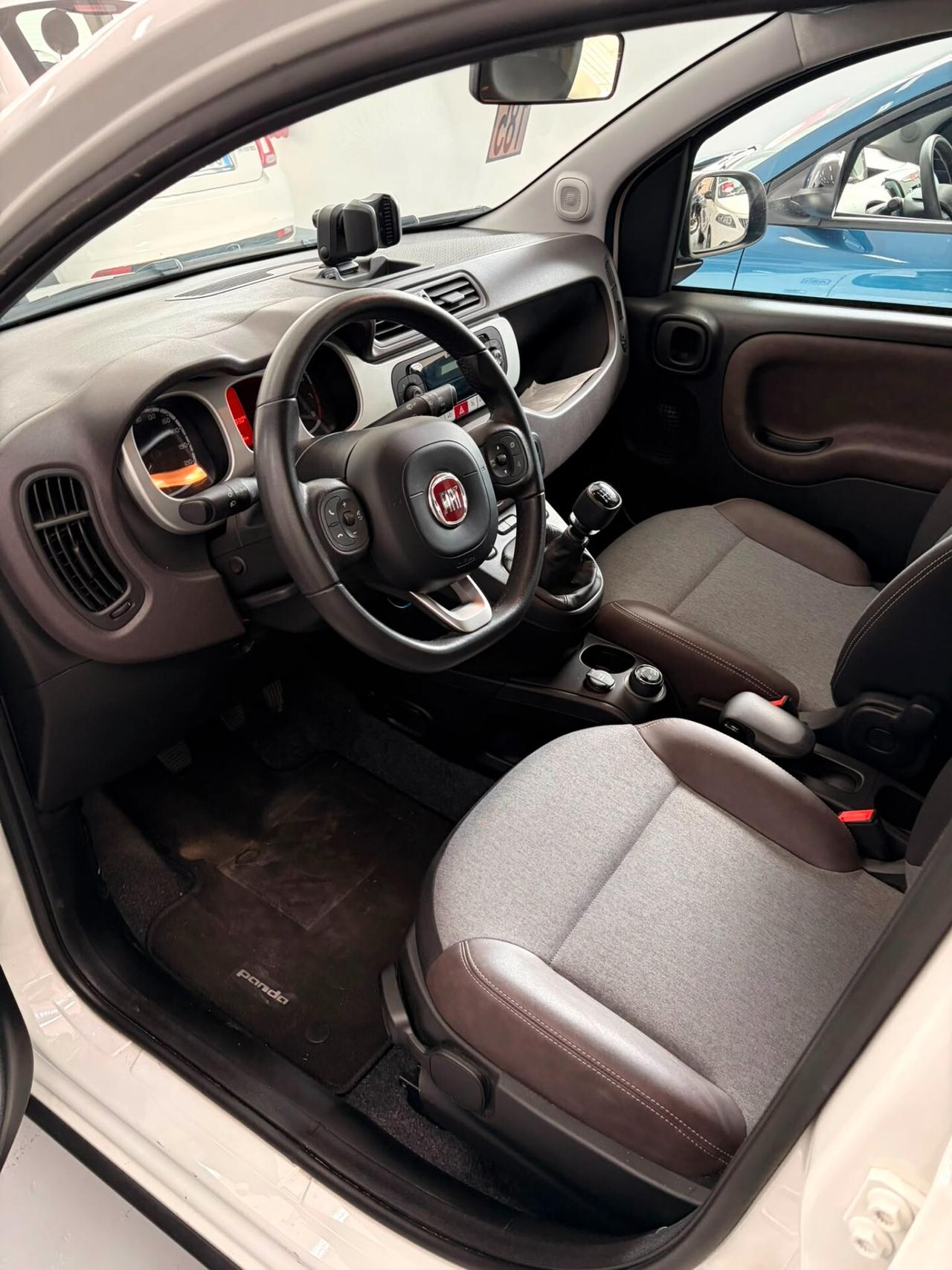 Fiat Panda 1.0 FireFly S&S Hybrid City Cross 4x4