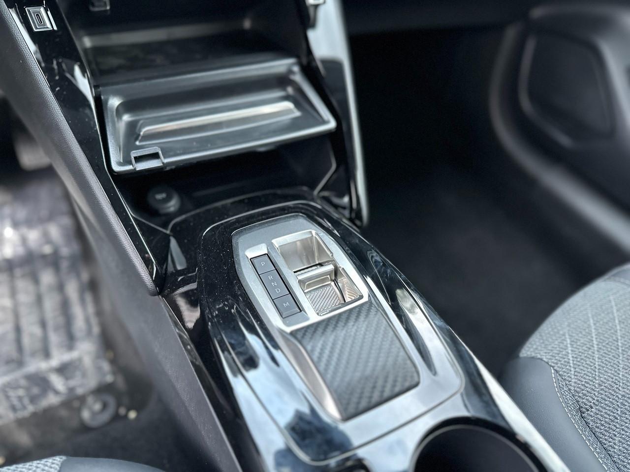 PEUGEOT 208 II 2023 - 208 1.2 hybrid Allure 110cv e-dcs 6