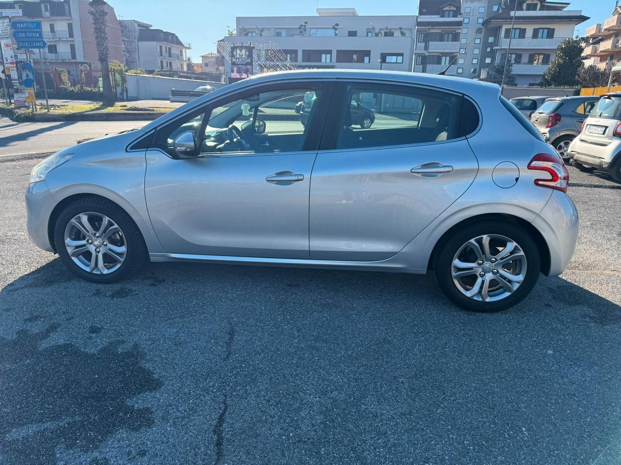 PEUGEOT 208 ALLURE 5PORTE 1.2BENZINA 82CV SOLO80MILAKM