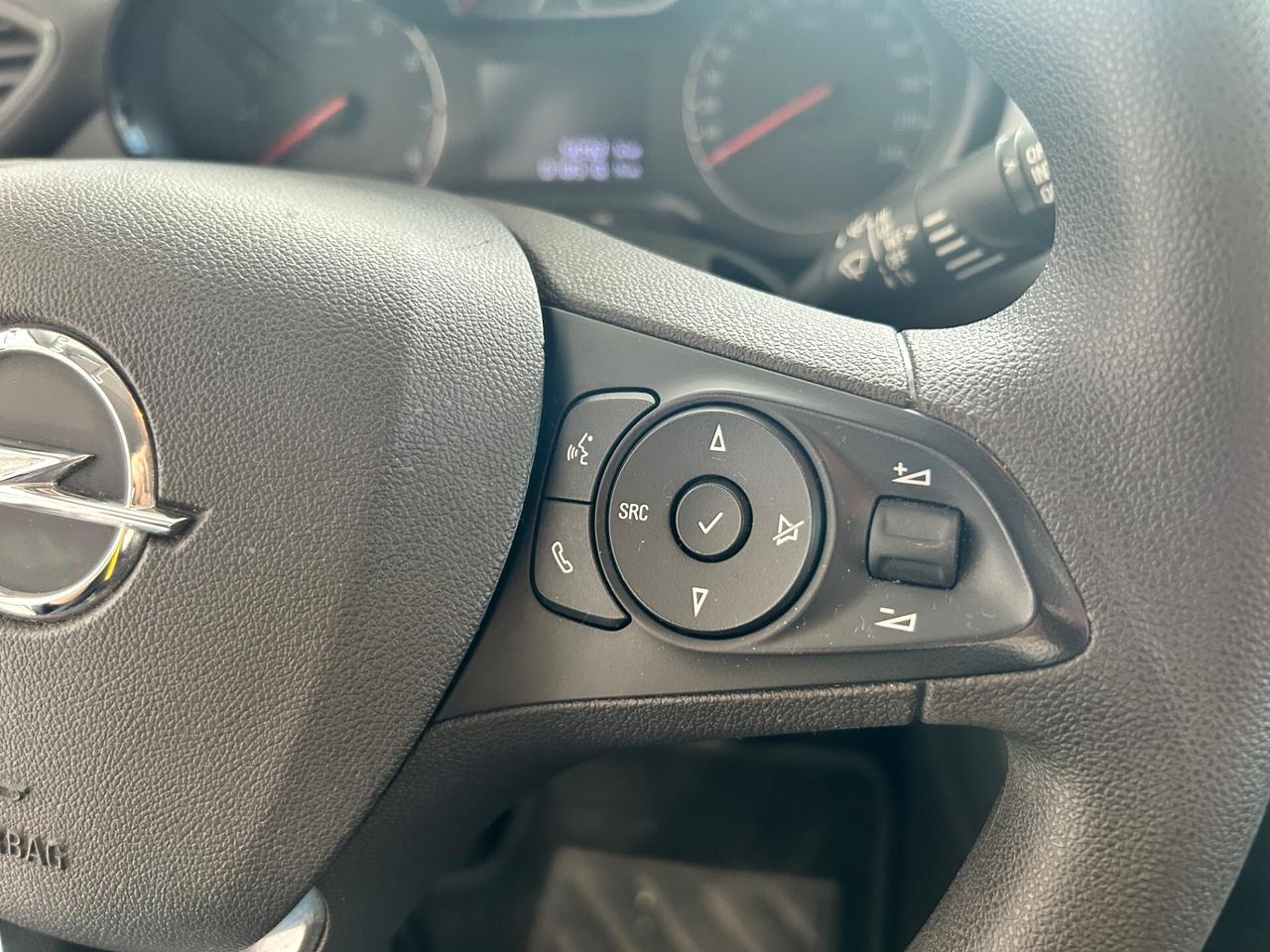 Opel Crossland X 1.2B X neopatentati 2018