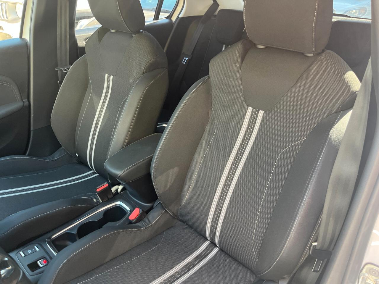 Opel Insignia 2021 2.0 PROBLEMI MOTORE