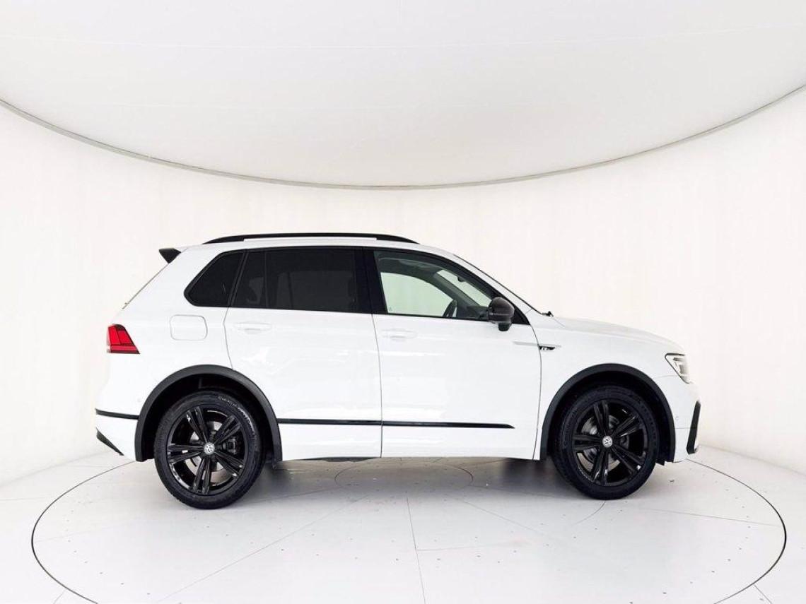 VOLKSWAGEN Tiguan 2 0 tdi sport 150cv dsg