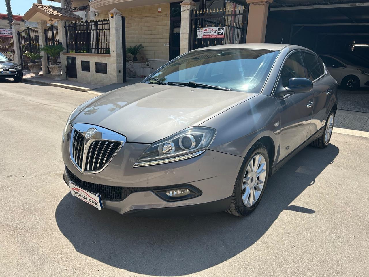 Lancia Delta 1.6 MJT DPF Gold