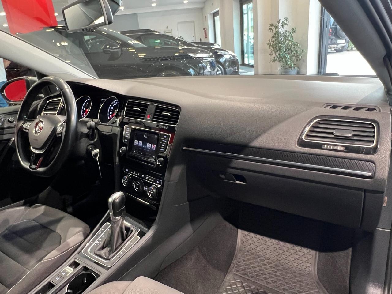 Volkswagen Golf 1.6 TDI 110 CV DSG 5p. Highline