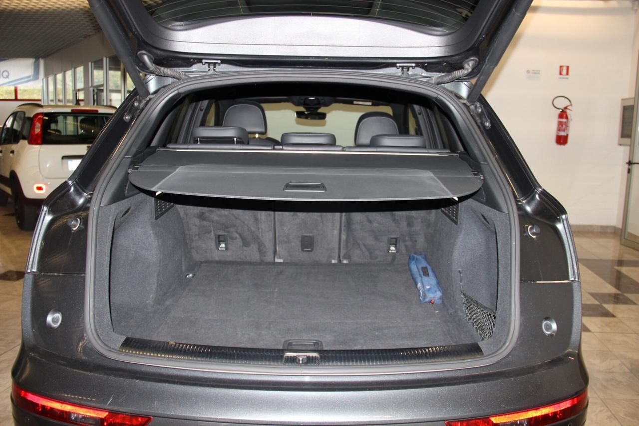 Audi Q5 40 TDI quattro S tronic line plus