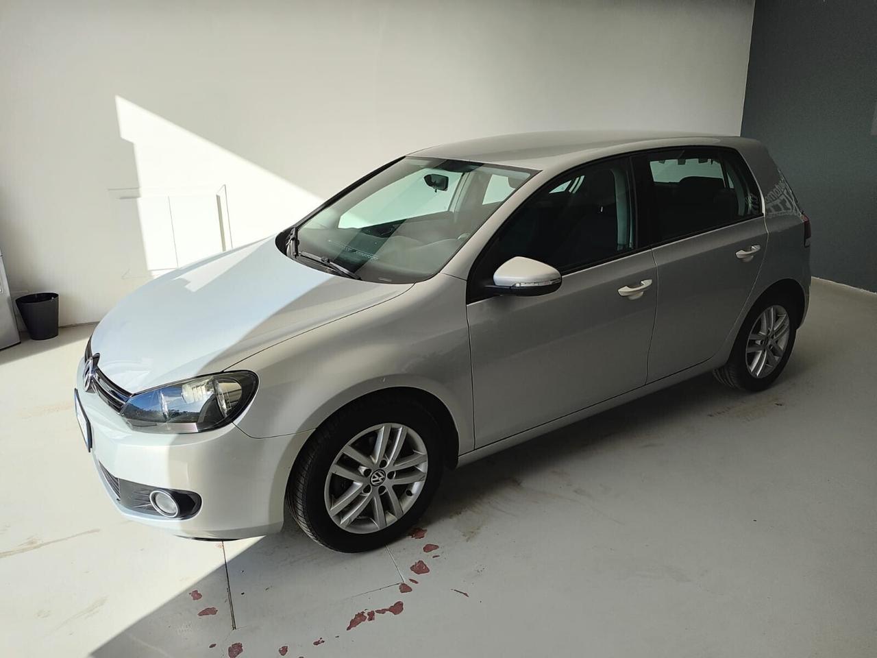 Volkswagen Golf 2.0 TDI DPF 5p. Highline permuto