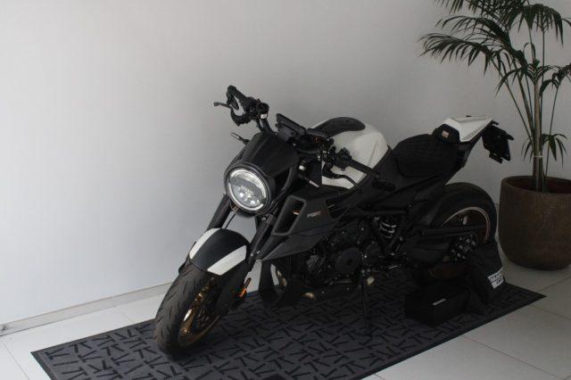 UAZ Hunter ktm super c 1300r brabus 1of 25