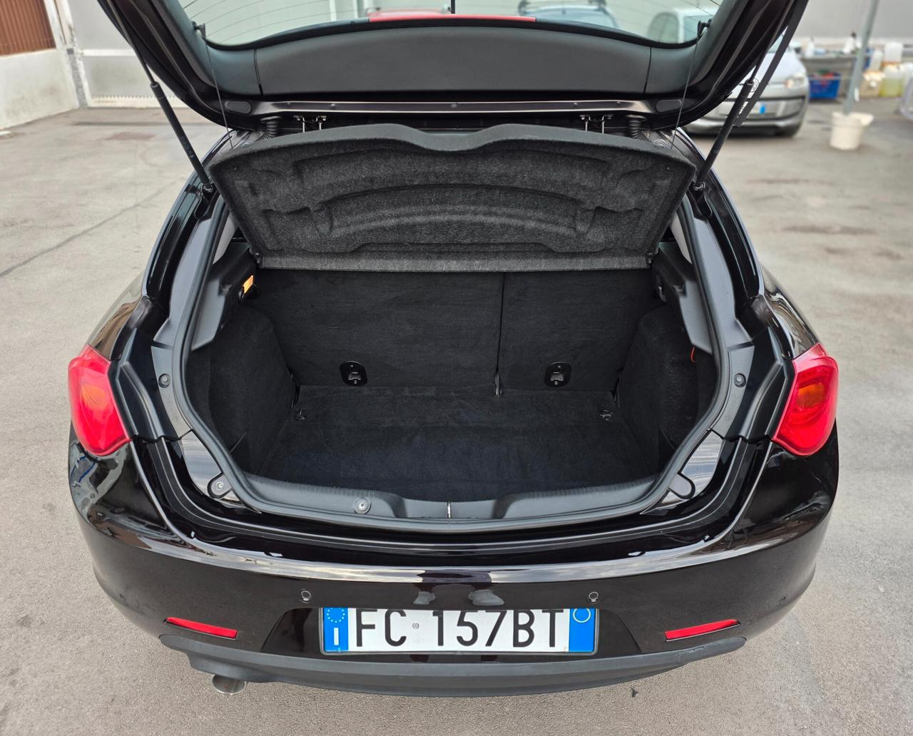 Alfa Romeo Giulietta 1.6 JTDm-2 105 CV Distinctive