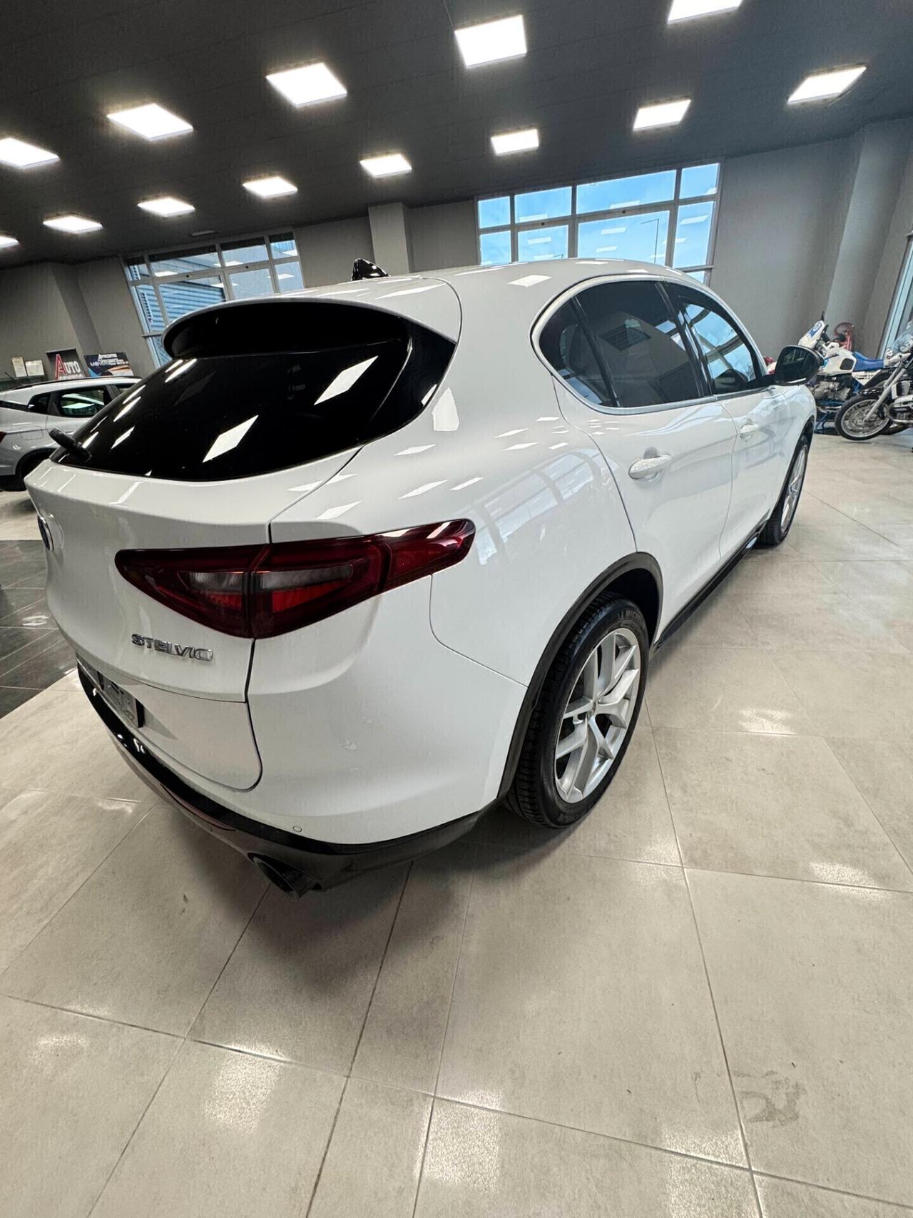 ALFA ROMEO STELVIO 2.2 MJET Q4 210CV VELOCE