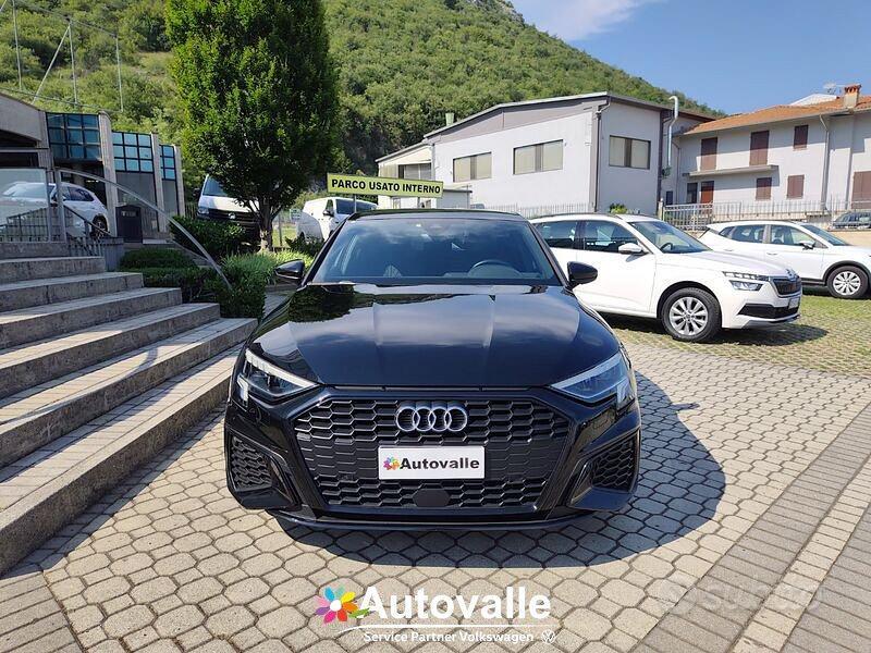 Audi A3 Sportback 35 2.0 tdi S line Edition s...