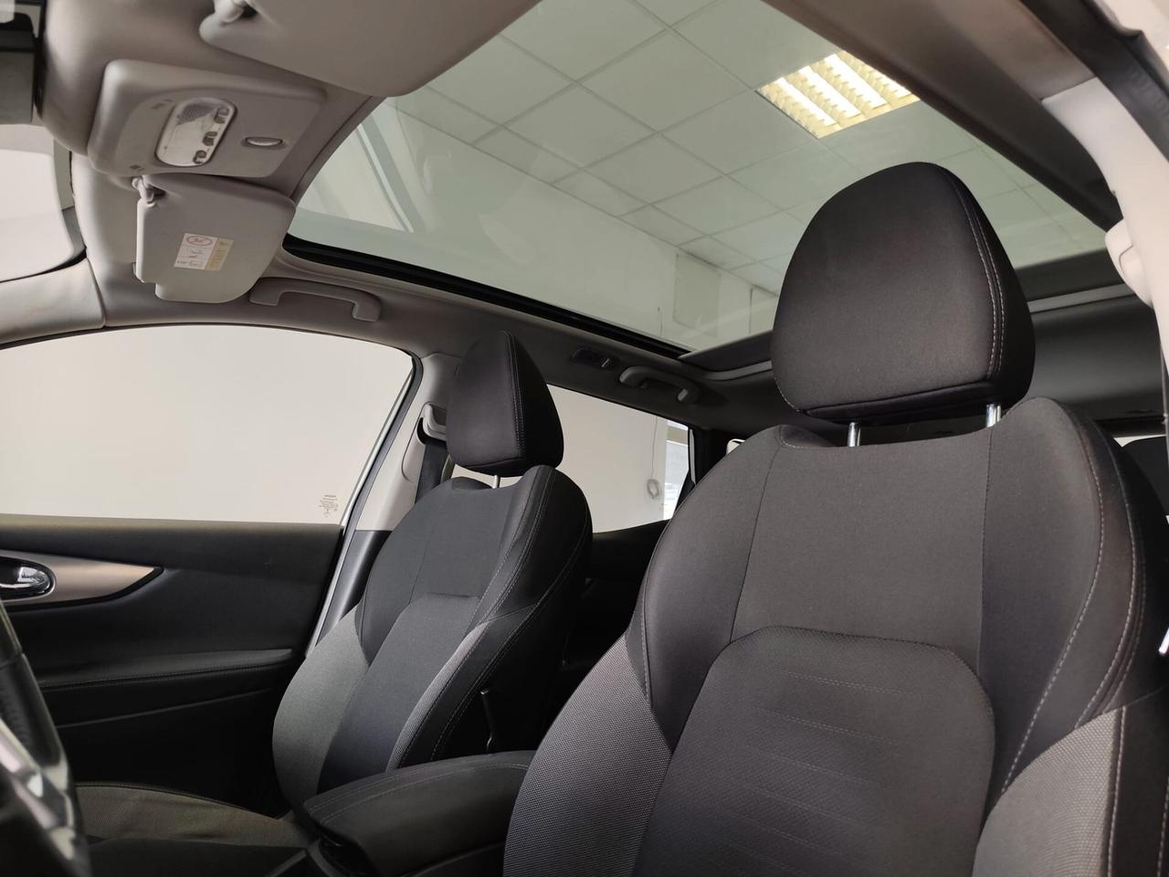 Nissan Qashqai 1.5 dCi N-Connecta