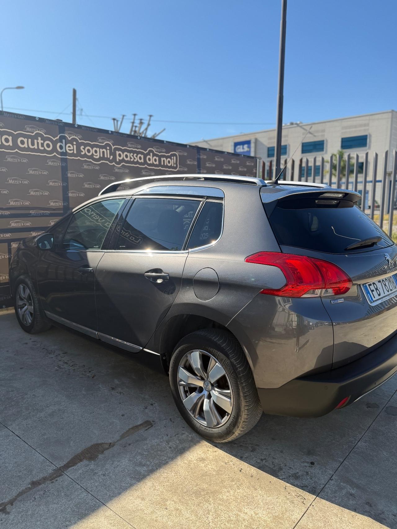 PEUGEOT 2008 (anno 2016)