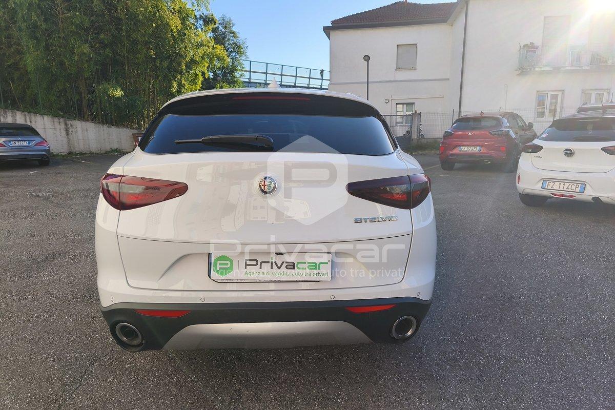 ALFA ROMEO Stelvio 2.2 Turbodiesel 180 CV AT8 RWD Executive