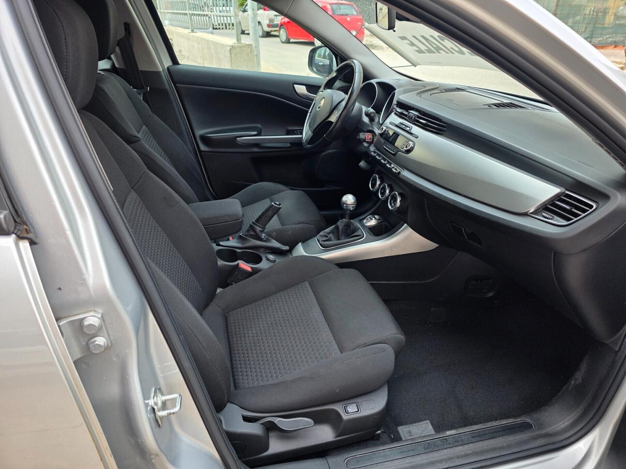 Alfa Romeo Giulietta 1.6 JTDm-2 105 CV Progression