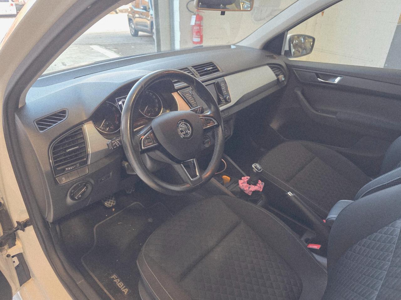 Skoda Fabia 1.0 MPI 75 CV Monte Carlo