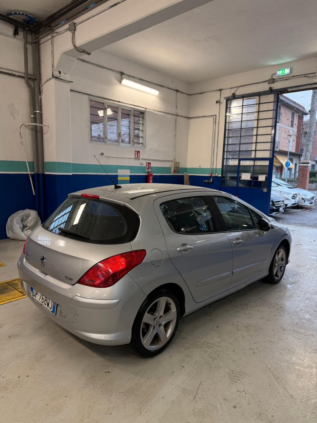 Peugeot 308 1.6 VTi 120CV 5p. Premium