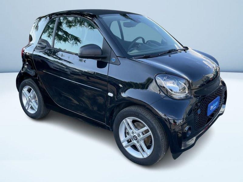 smart fortwo EQ PURE 4,6KW