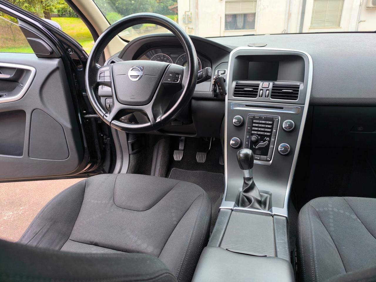 Volvo XC 60 XC60 D5 AWD Summum
