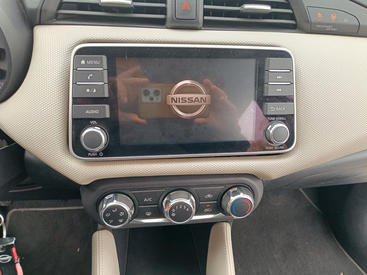 Nissan Micra IG-T 100 5 porte Visia+