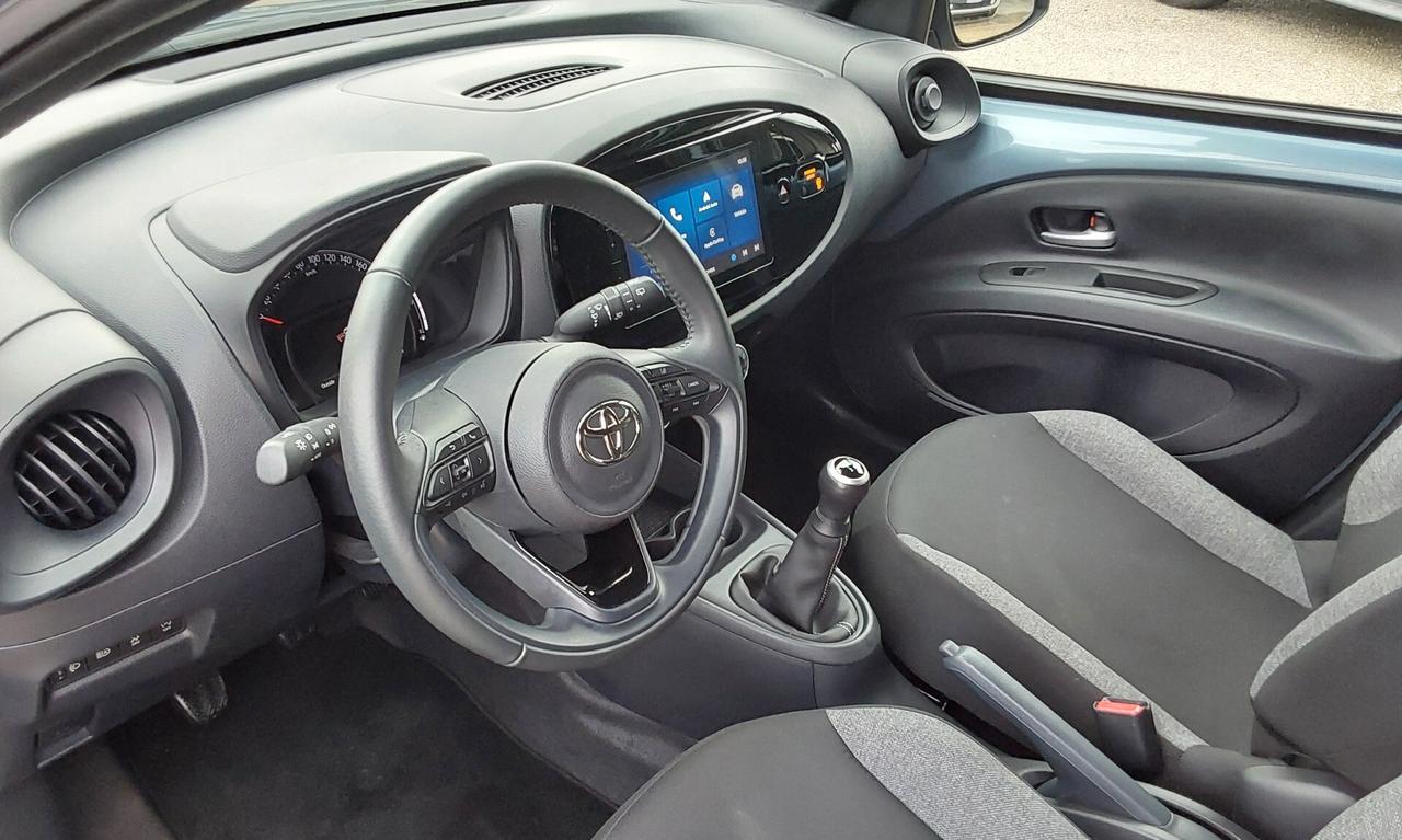 Toyota Aygo X 1.0 VVT-i Lounge