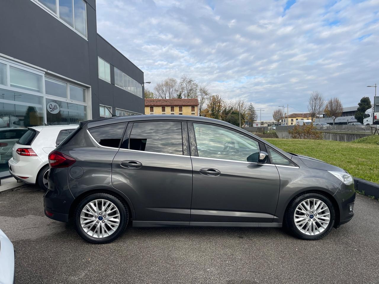 Ford C-Max Titanium