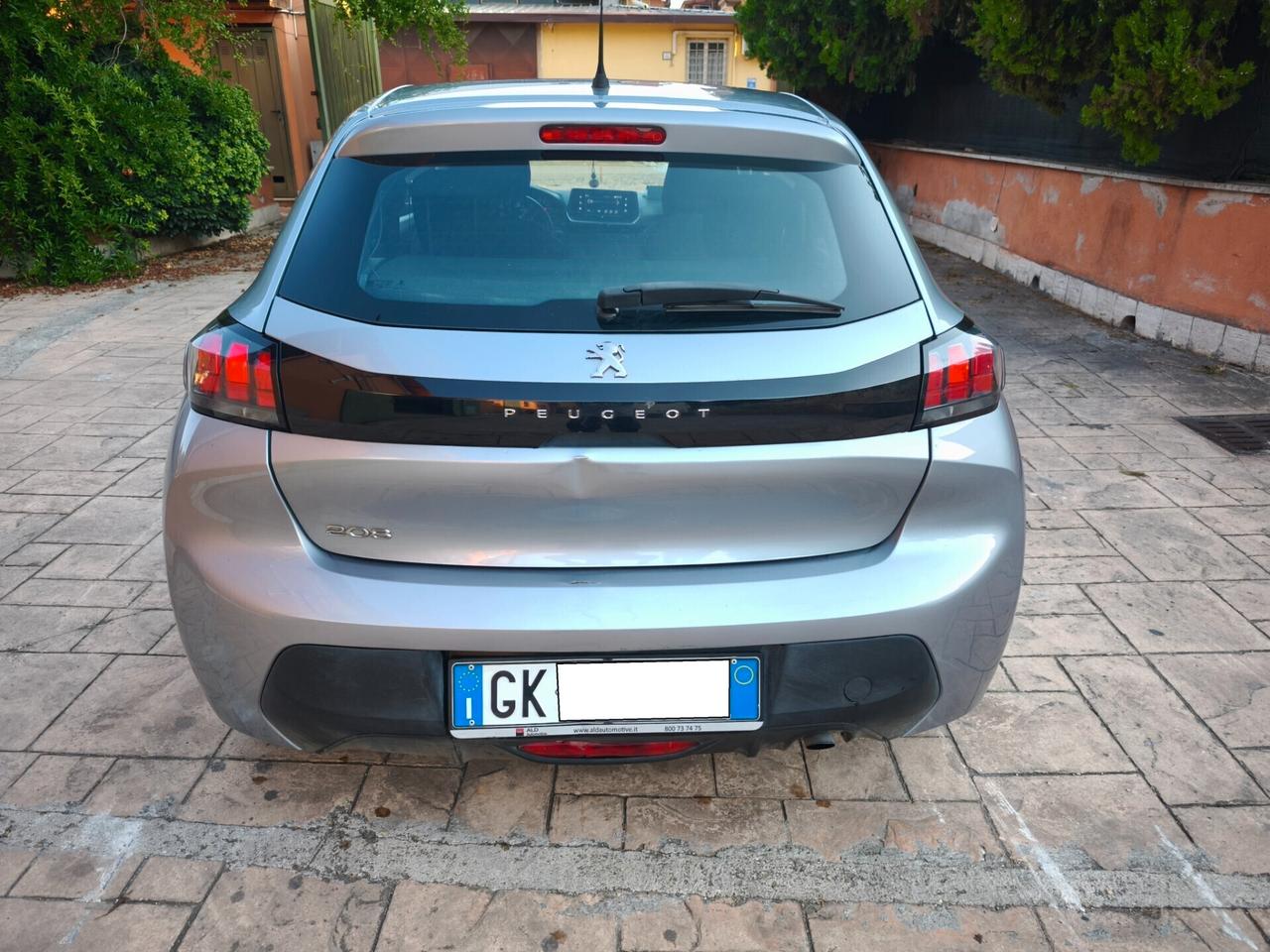 Peugeot 208 PureTech 75 INCIDENTATA