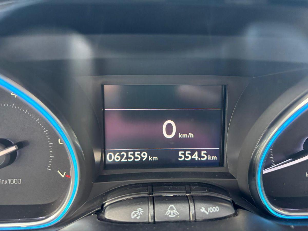 PEUGEOT 2008 1.2 VTi 82 CV Allure