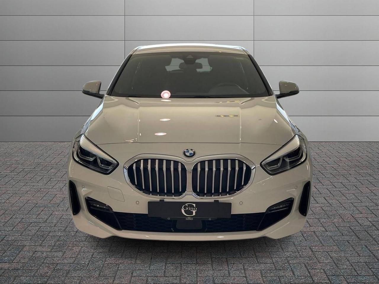 BMW Serie 1 F40 - 118i Msport 136cv