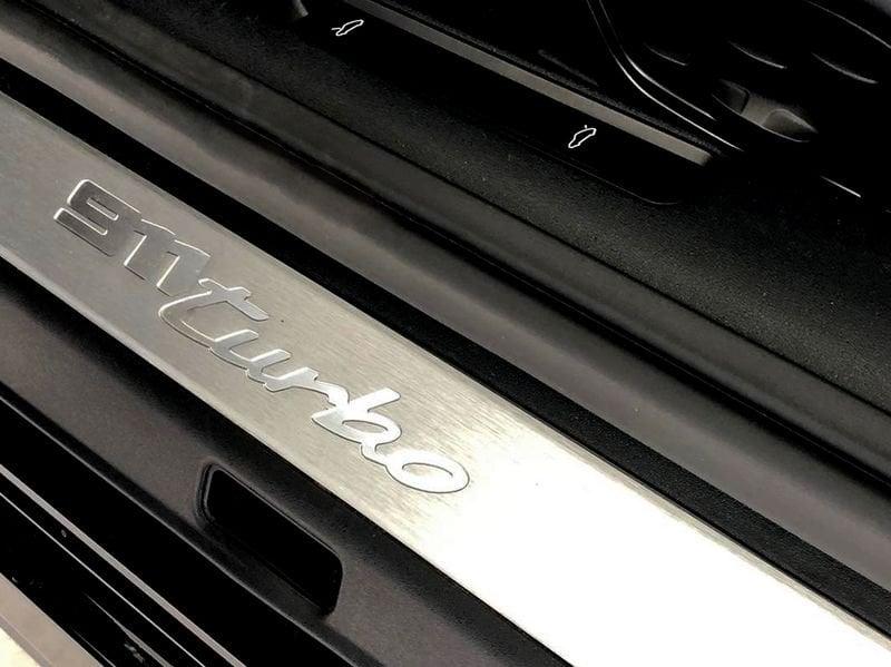 Porsche 911 Turbo Coupé ** TETTO + PASM **