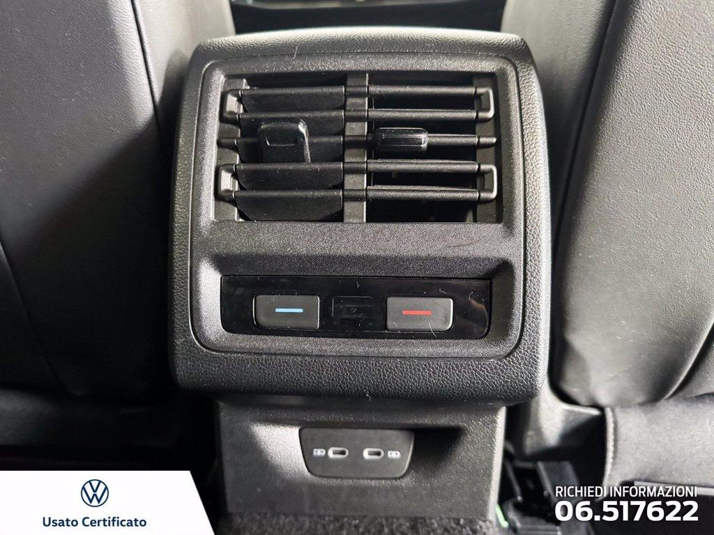 VOLKSWAGEN Golf 1.5 etsi evo r-line 150cv dsg del 2021