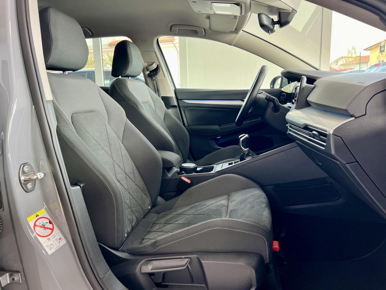 VOLKSWAGEN Golf 2.0 TDI 1st Edition Life - 2020