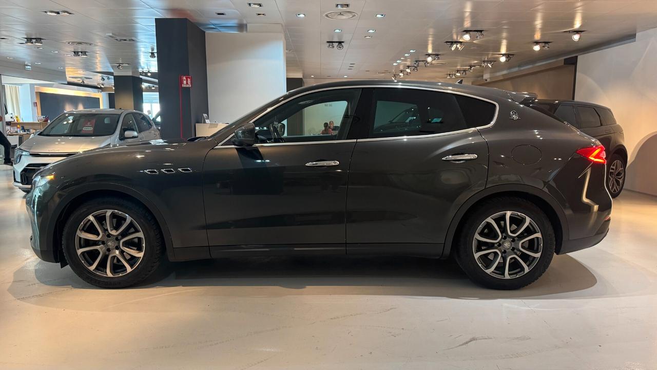 MASERATI LEVANTE 350CV 3.0B - 2018