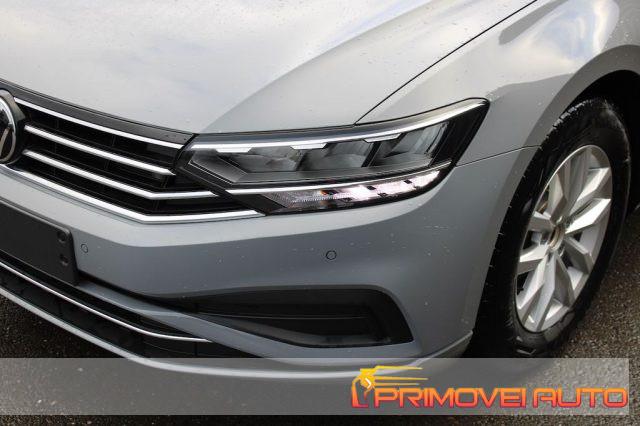 VOLKSWAGEN Passat Variant 1.5 TSI ACT DSG Style