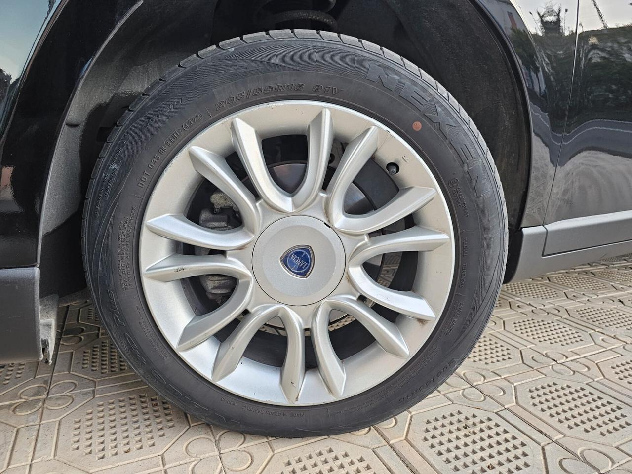 Lancia Delta 1.6 MJT DPF 105 CV Steel