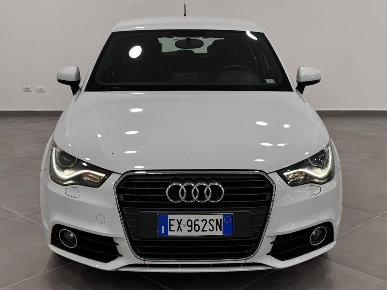 Audi A1 1.6 TDI S line edition plus