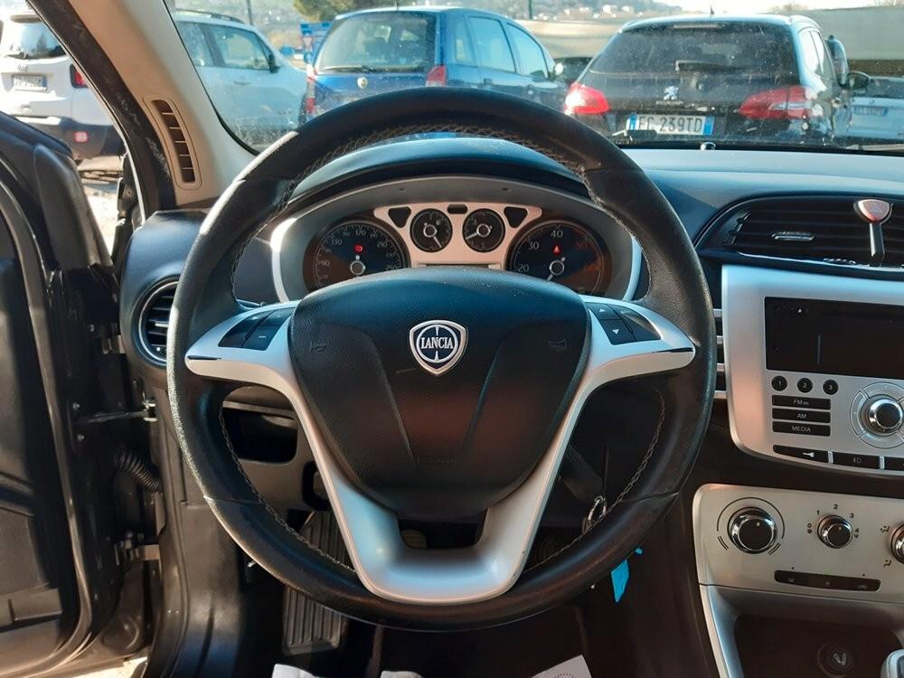 Lancia Delta 2.0 MJT Platinum NEO PATENTATI
