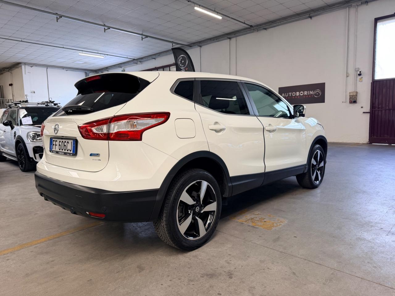 Nissan Qashqai 1.6 dCi 2WD N-Connecta