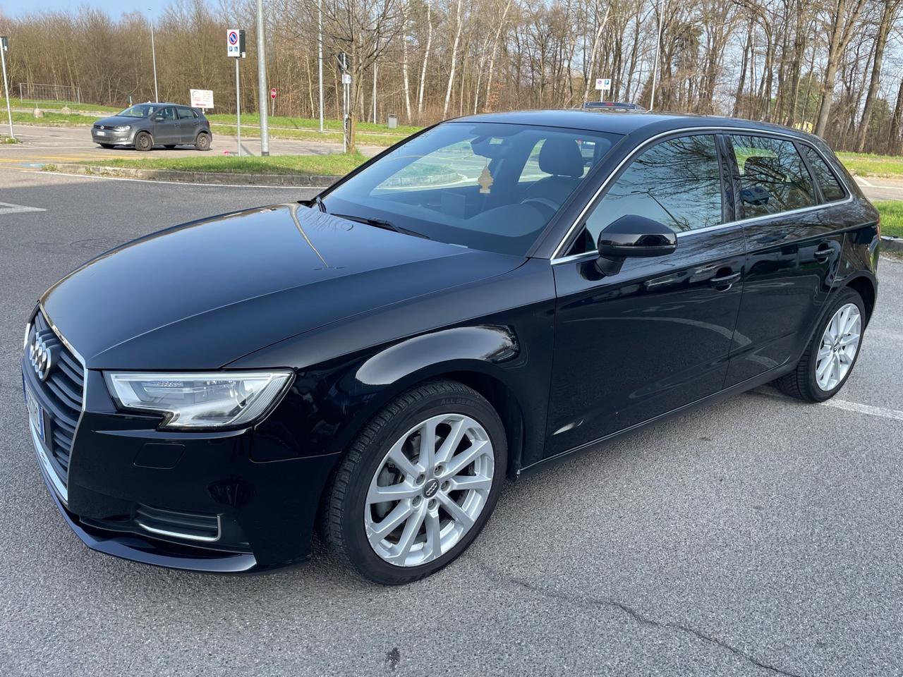Audi A3 SPB 1.6 TDI *Neopatentati*Pelle*Cerchi*