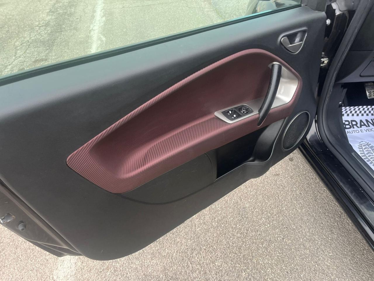 Alfa Romeo MiTo 1.6 JTDDistinctive Sport Pack Unipro 2009