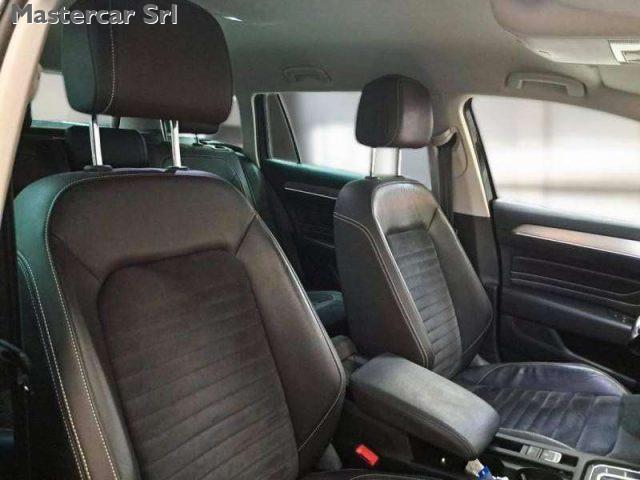 VOLKSWAGEN Passat Variant Passat Variant 2.0 tdi Executive 4motion 200cv dsg