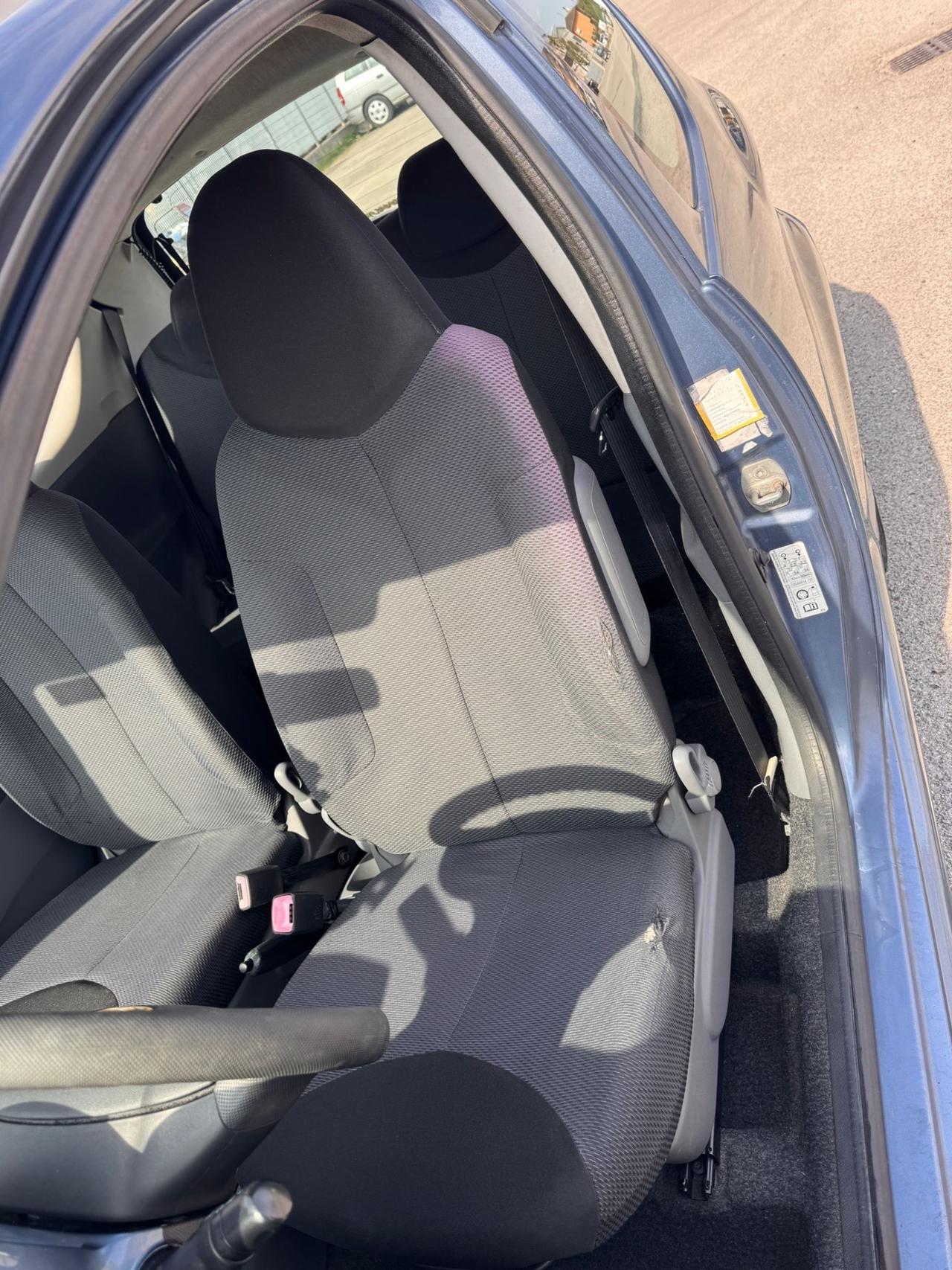 Toyota Aygo 12V VVT-i 93000 KM GARANZIA 12 MESI