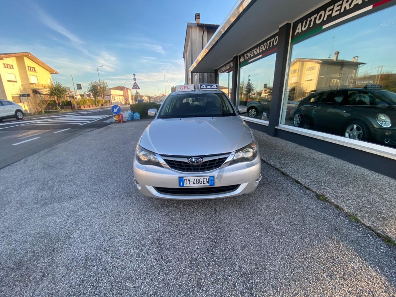 Subaru Impreza 2.0 GPL 4X4