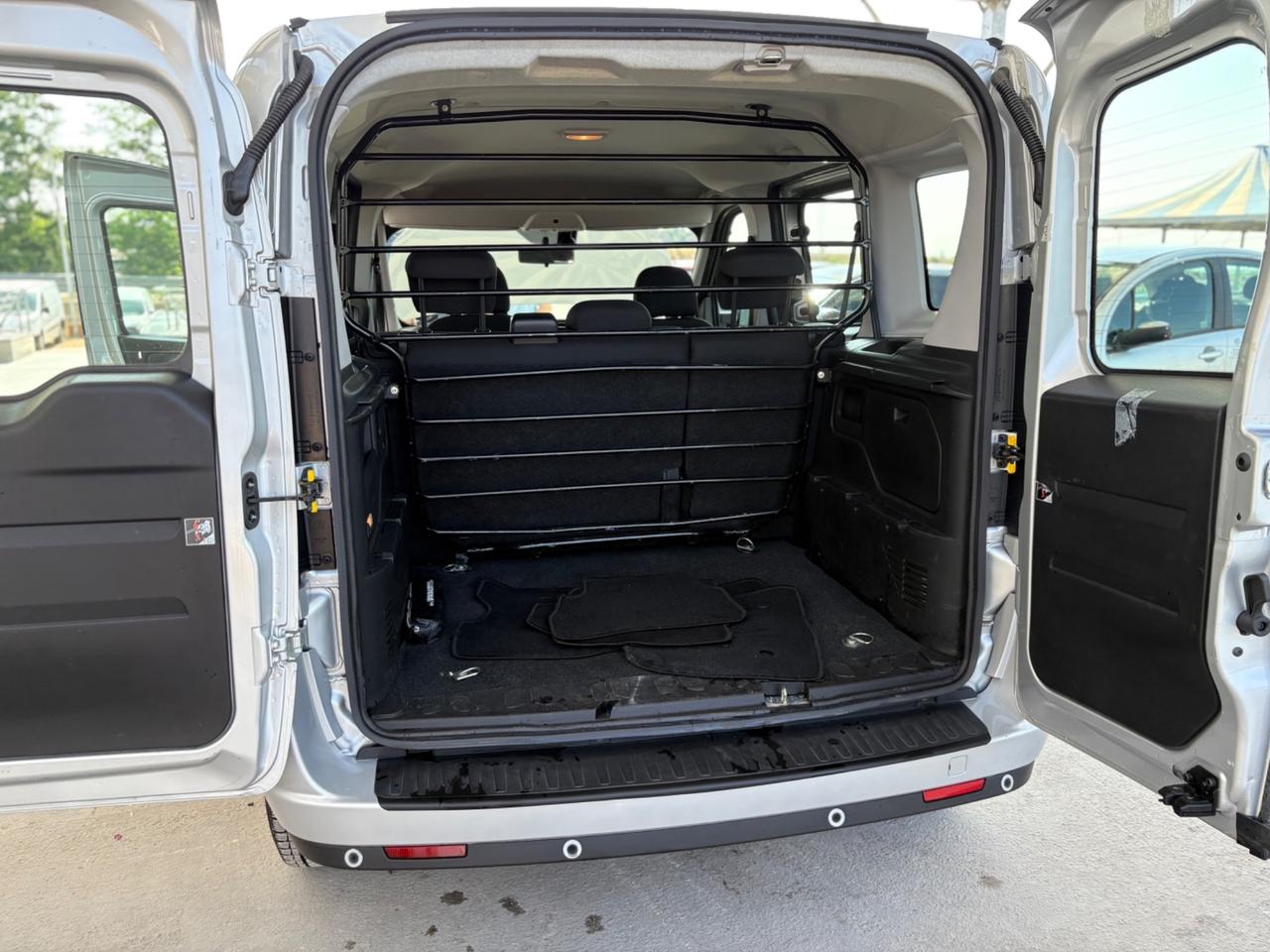 DOBLO’ AUTOCARRO 5posti 2019